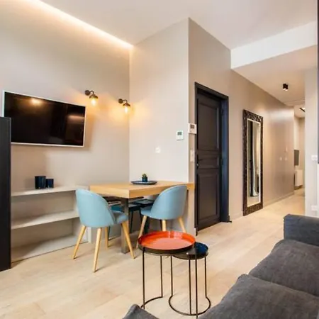 Apartment Du Louvre *
